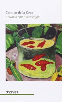 Acuario con peces rojos