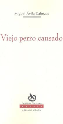 Viejo perro cansado