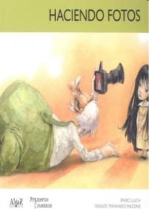 HACIENDO FOTOS MAYUSCULA