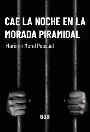 Cae la noche en la morada piramidal