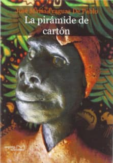 La pirámide de cartón