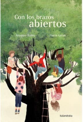 Con los brazos abiertos