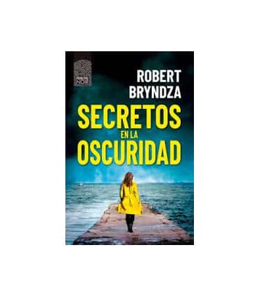 SECRETOS EN LA OSCURIDAD