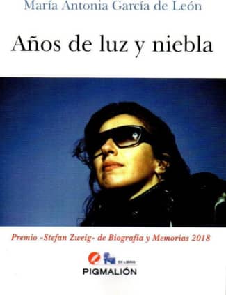 Años de luz y niebla