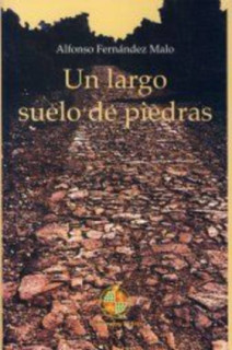 Un largo suelo de piedras