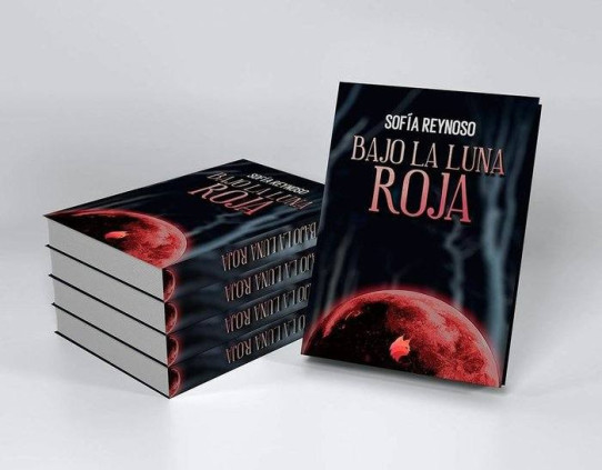 BAJO LA LUNA ROJA